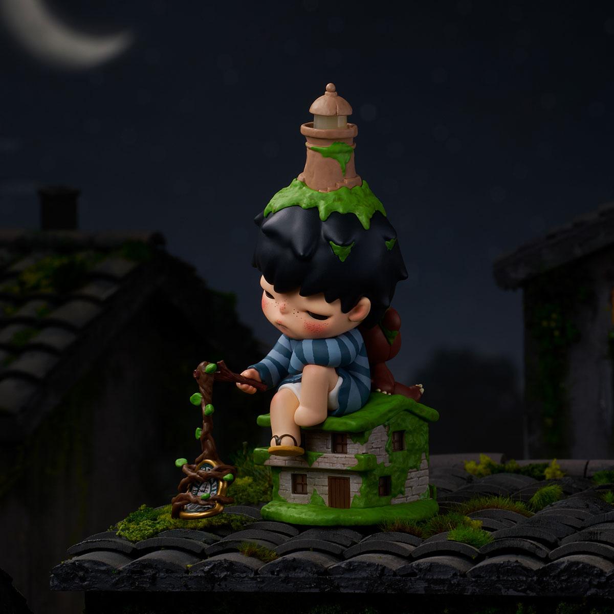 Hirono Behind Time Figure