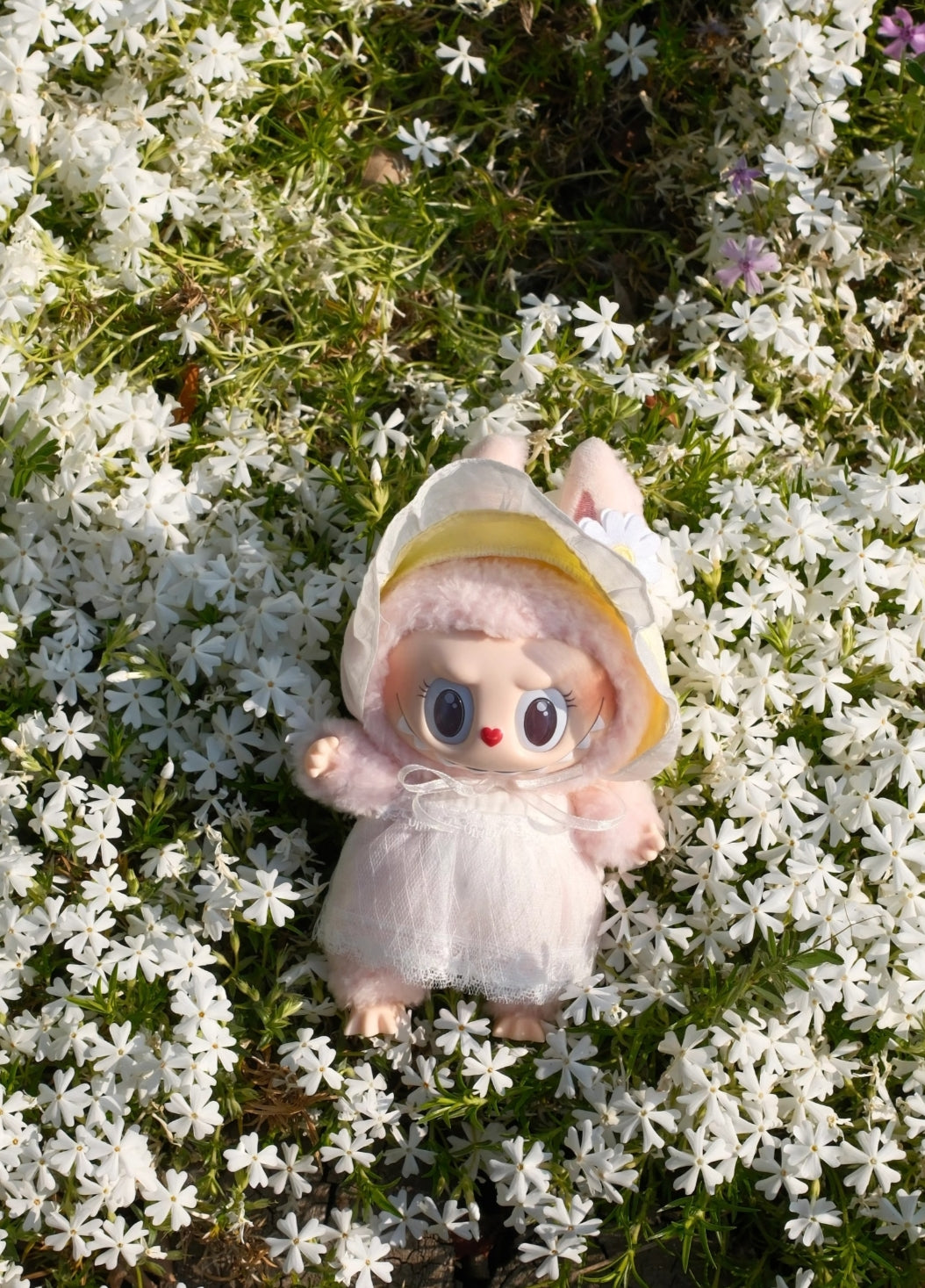 MOKOKO Fall Into Spring Vinyl Plush Pendant-preorder