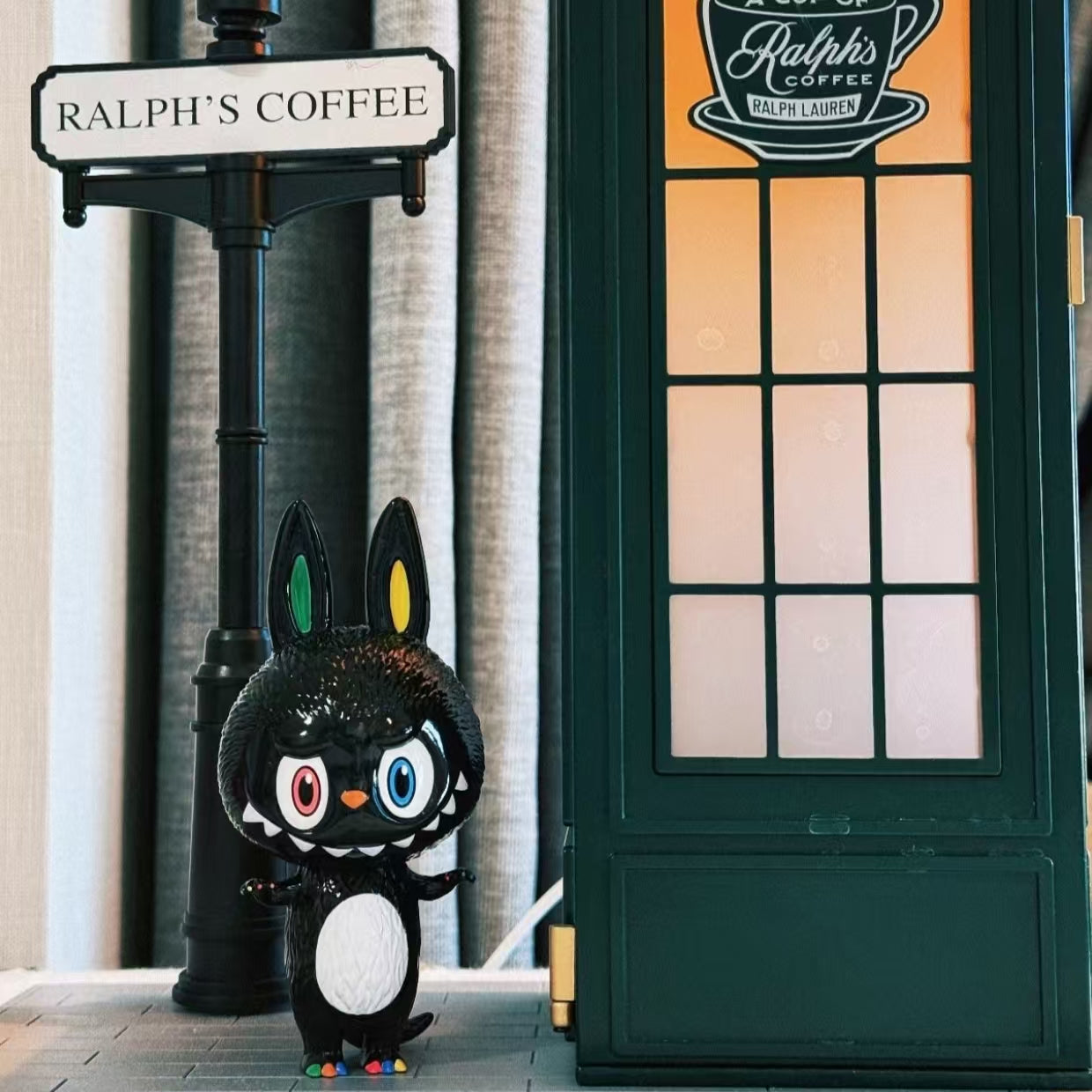 POPMART Mini Zimomo Ton Limited Figure-preorder