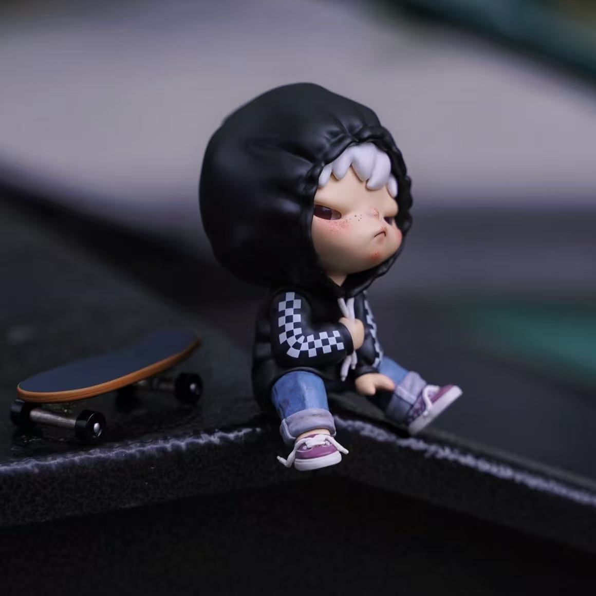 Hirono Vans Limited Hanging Card