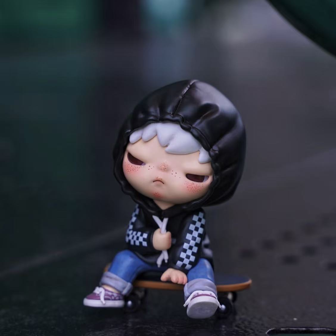 Hirono Vans Limited Hanging Card