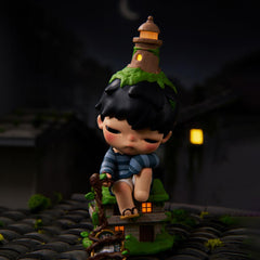 Hirono Behind Time Figure