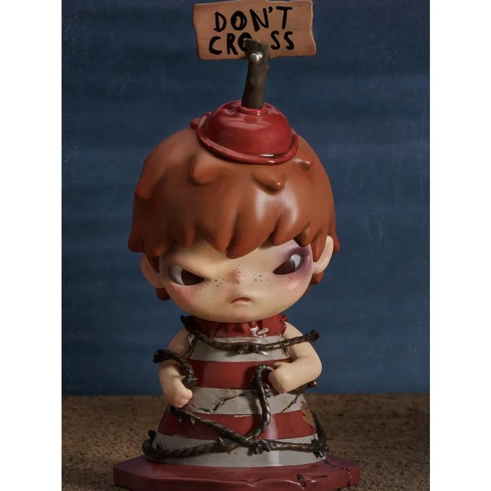 Hirono Shelter Series Figures