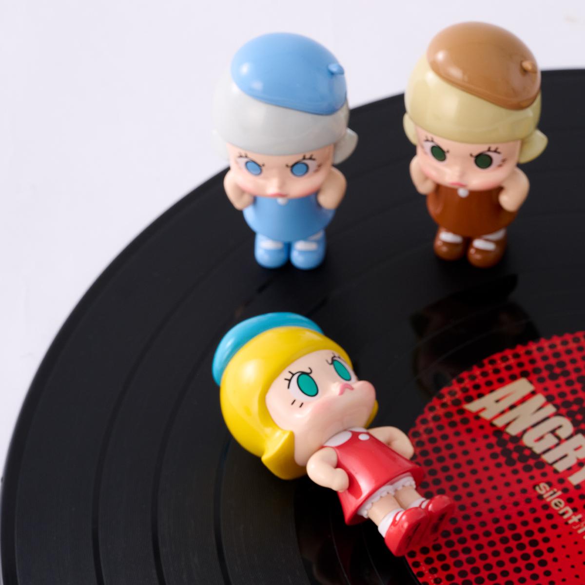 POP MART Angry Molly Mini Figure Set - Long Play 9