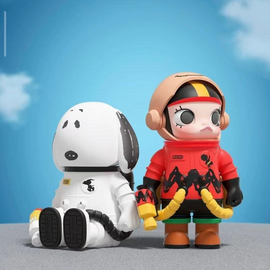 Mega Space Molly 100% Charlie Brown Snoopy-preorder